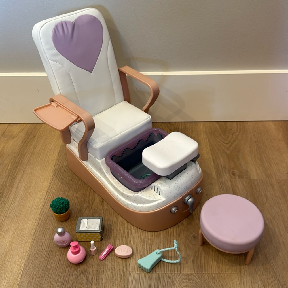 Our Generation Pedicure Station with Accessories